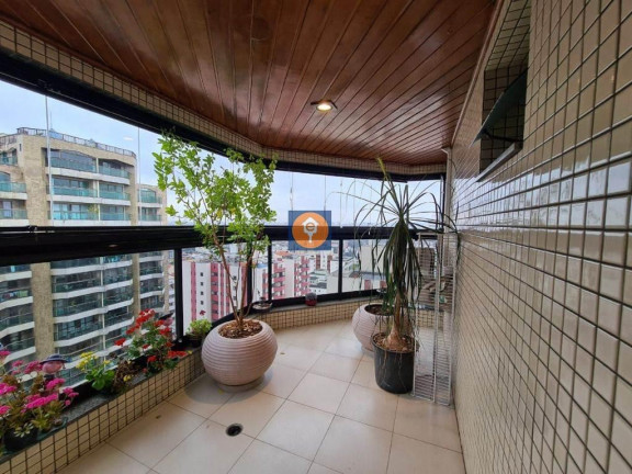 Imagem Apartamento com 4 Quartos à Venda, 206 m²