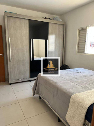 Imagem Casa com 3 Quartos à Venda, 77 m² em Jardim Santa Júlia - São José Dos Campos Imagem Casa com 3 Quartos à Venda, 77 m² em Jardim Santa Júlia - São José Dos Campos