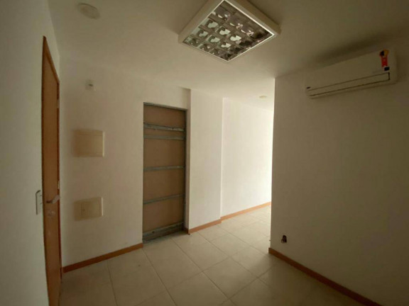 Sala Comercial à Venda, 25 m² em Pechincha - Rio De Janeiro