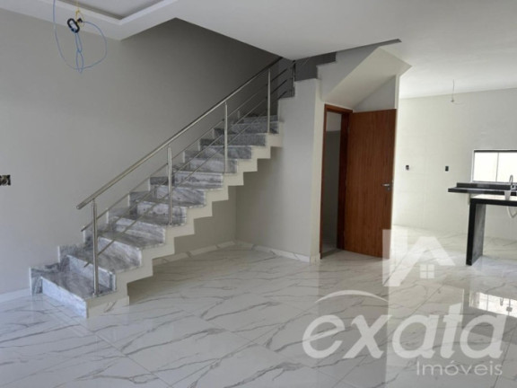 Imagem Sobrado com 3 Quartos à Venda, 135 m² em Colina De Laranjeiras - Serra