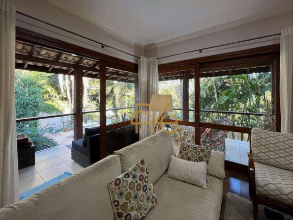 Imagem Casa com 4 Quartos à Venda, 308 m² em Fazendinha - Carapicuíba