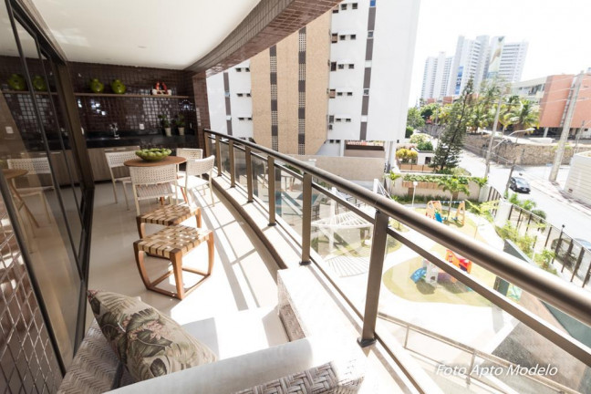 Imagem Apartamento com 3 Quartos à Venda, 177 m² em Cocó - Fortaleza