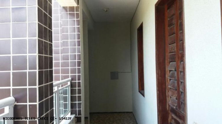 Imagem Apartamento com 2 Quartos para Alugar, 56 m² em Araturi - Caucaia