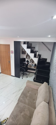Imagem Imóvel com 2 Quartos à Venda, 110 m² em Vila Scarpelli - Santo André