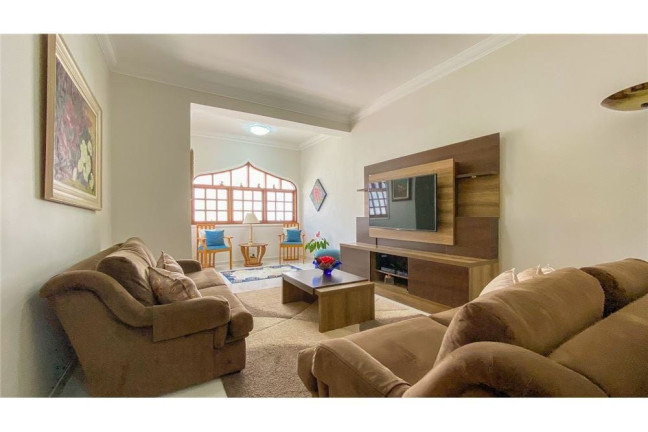 Casa com 3 Quartos à Venda, 275 m² em Cambuci - São Paulo