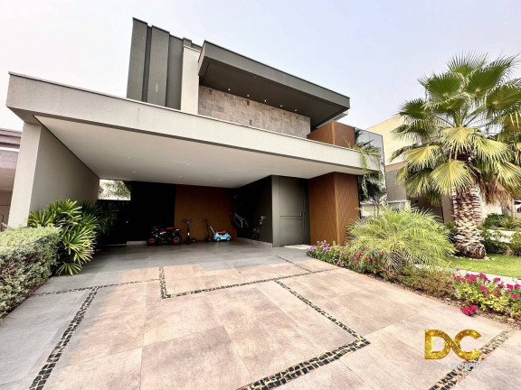 Casa de Condomínio com 3 Quartos à Venda, 240 m² em Ribeirão Do Lipa - Cuiabá