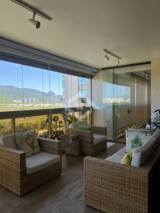 Imagem Apartamento com 3 Quartos à Venda, 165 m² em Barra Da Tijuca - Rio De Janeiro Imagem Apartamento com 3 Quartos à Venda, 165 m² em Barra Da Tijuca - Rio De Janeiro