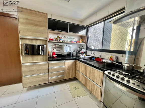 Imagem Imóvel com 3 Quartos à Venda, 144 m² em Umarizal - Belém