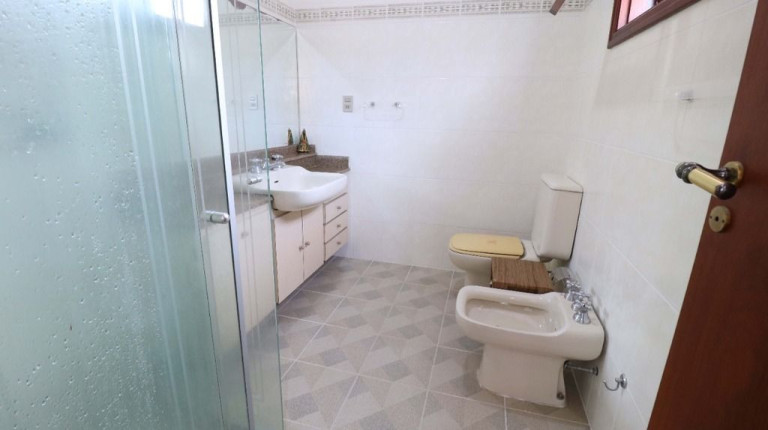 Imagem Casa com 3 Quartos à Venda, 251 m² em Remédios - Osasco Imagem Casa com 3 Quartos à Venda, 251 m² em Remédios - Osasco