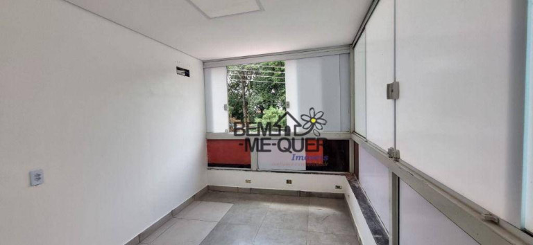 Imagem Edifício Residencial para Alugar, 269 m² em Parque São Domingos - São Paulo Imagem Edifício Residencial para Alugar, 269 m² em Parque São Domingos - São Paulo