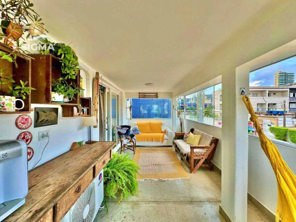 Imagem Casa com 7 Quartos à Venda, 230 m² em Enseada - Guarujá Imagem Casa com 7 Quartos à Venda, 230 m² em Enseada - Guarujá