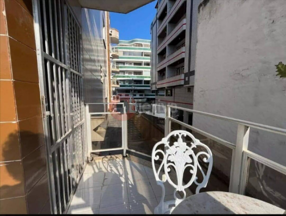 Imagem Apartamento com 3 Quartos à Venda, 71 m² em Braga - Cabo Frio