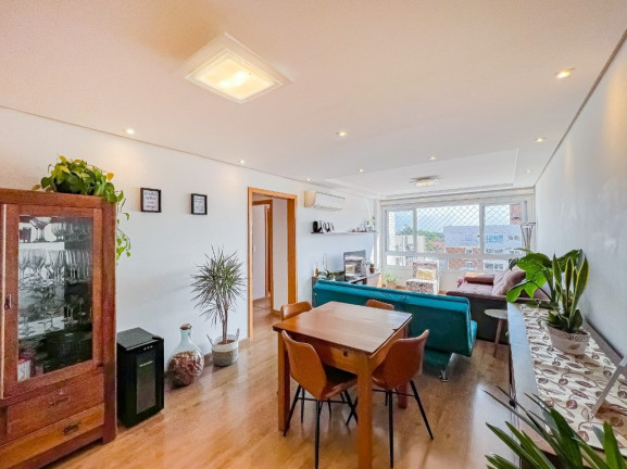 Imagem Apartamento com 2 Quartos à Venda, 77 m² em Boa Vista - Porto Alegre