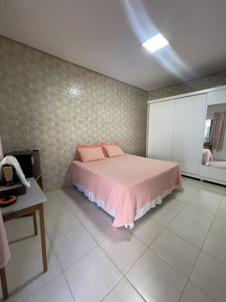 Imagem Casa com 3 Quartos à Venda, 283 m² em Centro - Goianésia