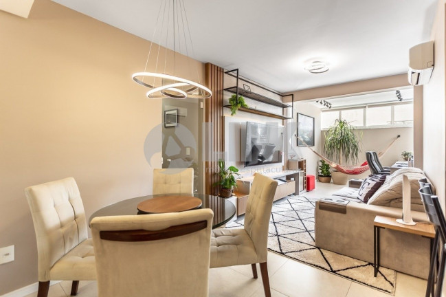 Imagem Apartamento com 3 Quartos à Venda, 75 m² em Petrópolis - Porto Alegre
