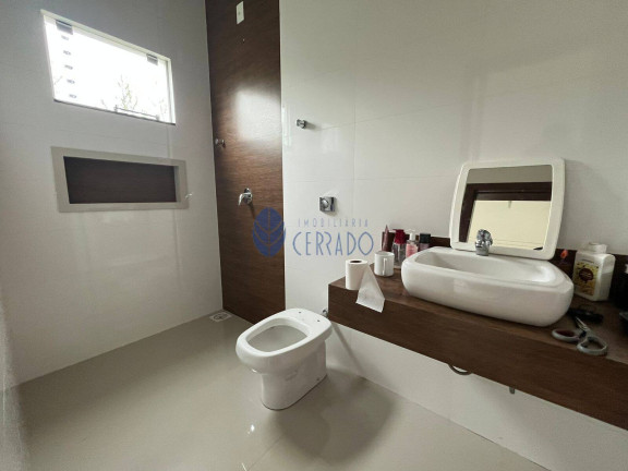 Imagem Casa com 3 Quartos à Venda, 280 m² em Anápolis City - Anápolis