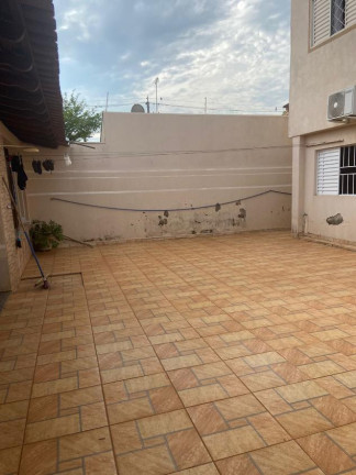 Imagem Sobrado com 4 Quartos à Venda, 300 m² em Junqueira - Lins