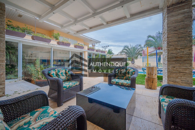 Imagem Casa com 4 Quartos à Venda, 1.804 m² em Alphaville - Santana De Parnaíba Imagem Casa com 4 Quartos à Venda, 1.804 m² em Alphaville - Santana De Parnaíba