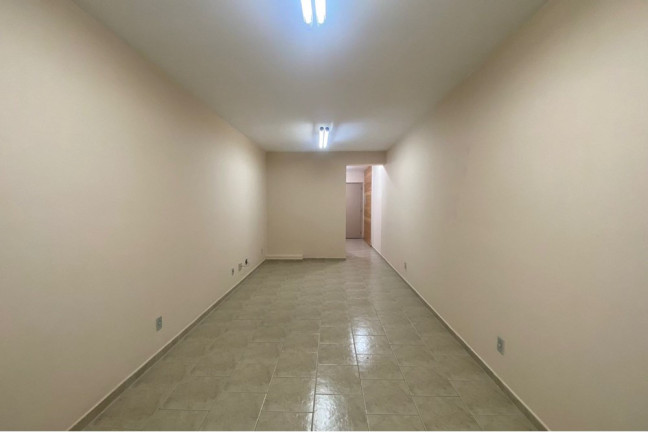 Imagem Sala Comercial para Alugar, 32 m² em Vila Isabel - Rio De Janeiro Imagem Sala Comercial para Alugar, 32 m² em Vila Isabel - Rio De Janeiro
