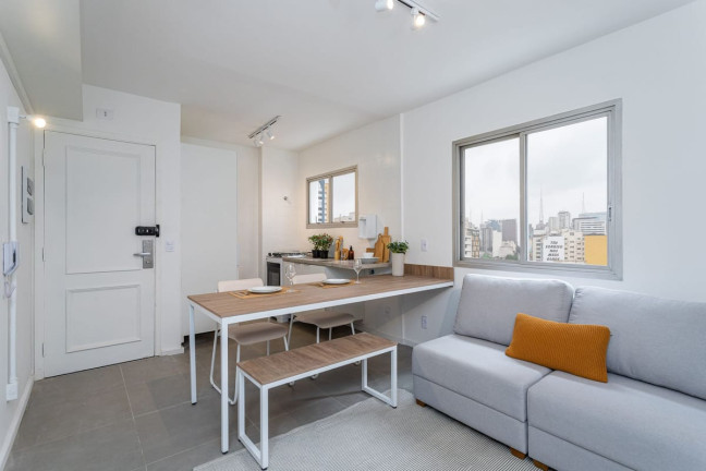 Apartamento com 1 Quarto para Alugar, 32 m² em Consolação - São Paulo