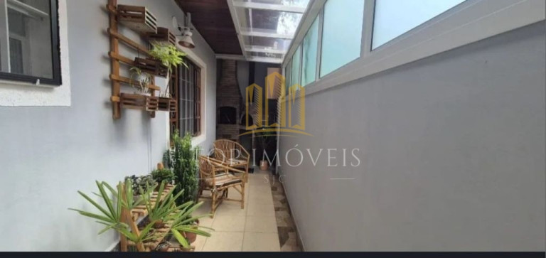 Imagem Casa com 2 Quartos à Venda, 125 m² em Jardim Sul - São José Dos Campos Imagem Casa com 2 Quartos à Venda, 125 m² em Jardim Sul - São José Dos Campos
