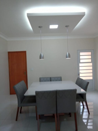 Imagem Casa com 3 Quartos à Venda, 120 m² em Vila São Geraldo - Taubaté