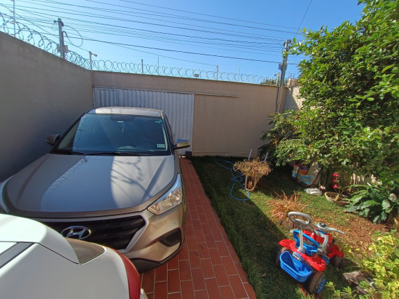 Imagem Casa com 3 Quartos à Venda, 130 m² em Jardim Pampulha - Aparecida De Goiania
