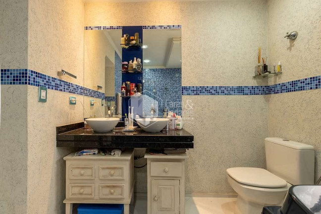 Casa com 3 Quartos à Venda, 177 m² em Jardim Aeroporto - São Paulo