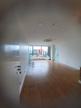 Sala Comercial à Venda, 35 m² em Adrianópolis - Manaus