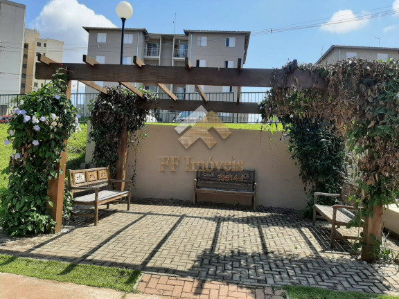 Imagem Apartamento com 2 Quartos à Venda,  em São Carlos