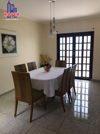 Sobrado com 4 Quartos à Venda, 550 m² em Vila Libanesa - São Paulo