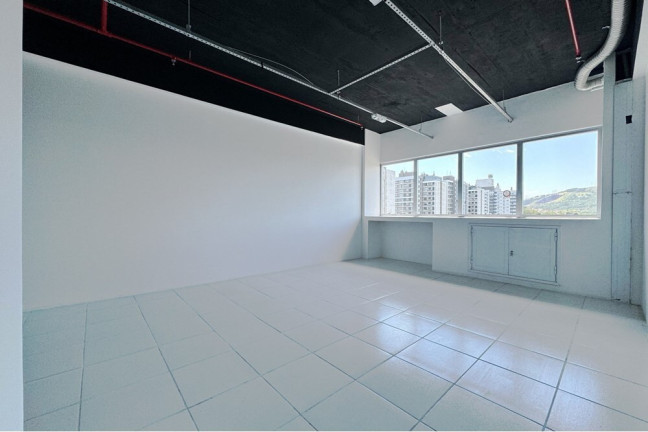 Imagem Sala Comercial à Venda, 35 m² em Jardim Botânico - Porto Alegre Imagem Sala Comercial à Venda, 35 m² em Jardim Botânico - Porto Alegre