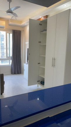 Imagem Studio com 1 Quarto à Venda, 2.800 m² em Copacabana - Rio De Janeiro Imagem Studio com 1 Quarto à Venda, 2.800 m² em Copacabana - Rio De Janeiro
