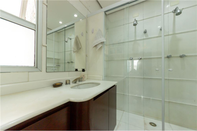 Imagem Apartamento com 3 Quartos à Venda, 195 m² em Higienópolis - São Paulo Imagem Apartamento com 3 Quartos à Venda, 195 m² em Higienópolis - São Paulo