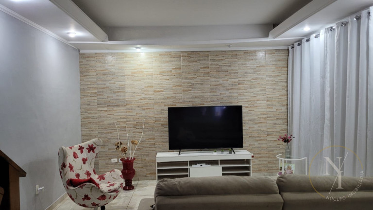 Imagem Casa com 4 Quartos à Venda, 60 m² em Vila Pilar - Arujá Imagem Casa com 4 Quartos à Venda, 60 m² em Vila Pilar - Arujá