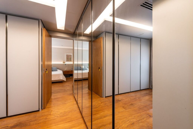 Imagem Casa com 3 Quartos à Venda, 628 m² em Alto De Pinheiros - São Paulo Imagem Casa com 3 Quartos à Venda, 628 m² em Alto De Pinheiros - São Paulo
