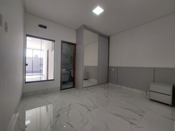Imagem Casa com 3 Quartos à Venda, 170 m² em Vila Rosa - Goiânia