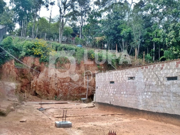 Imagem Casa com 2 Quartos à Venda, 1.000 m² em Jardim São Jorge - Arujá Imagem Casa com 2 Quartos à Venda, 1.000 m² em Jardim São Jorge - Arujá