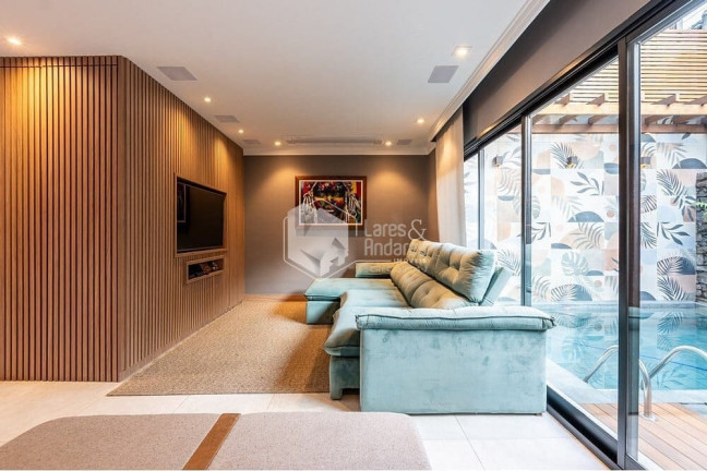 Imagem Casa com 3 Quartos à Venda, 381 m² em Planalto Paulista - São Paulo Imagem Casa com 3 Quartos à Venda, 381 m² em Planalto Paulista - São Paulo