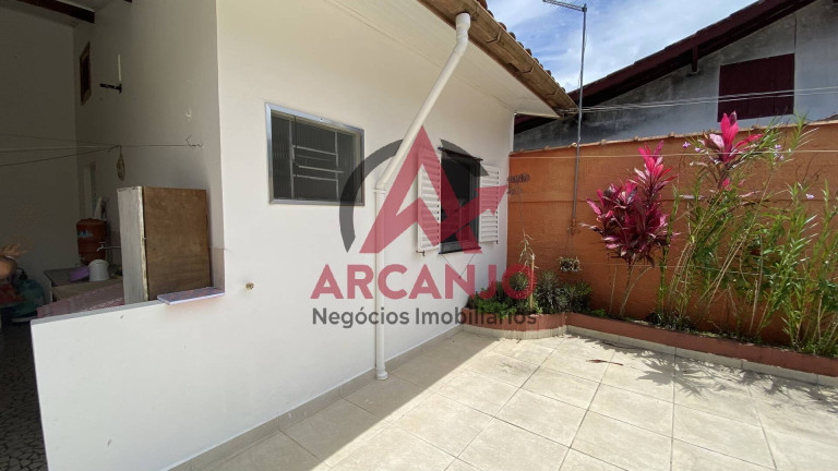 Imagem Casa com 2 Quartos à Venda, 350 m² em Centro - Ubatuba Imagem Casa com 2 Quartos à Venda, 350 m² em Centro - Ubatuba