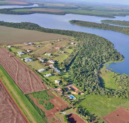 Terreno à Venda, 1.500 m² em Centro - Santa Terezinha De Itaipu