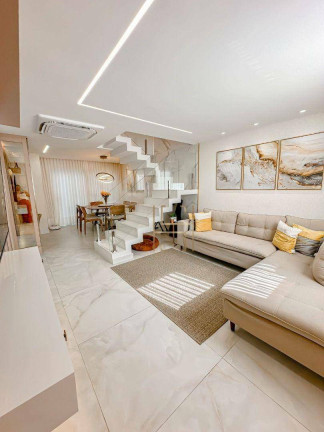 Casa com 3 Quartos à Venda, 120 m² em Morada De Laranjeiras - Serra