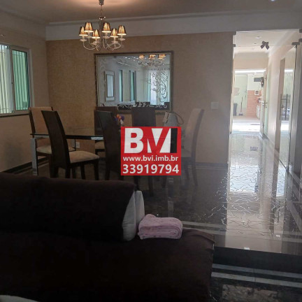 Imagem Casa com 4 Quartos à Venda, 450 m² em Vila Da Penha - Rio De Janeiro