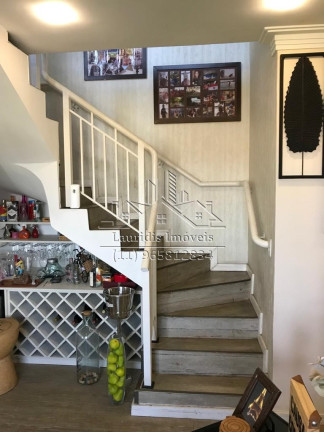 Imagem Imóvel com 2 Quartos à Venda, 151 m² em Jardim Tupanci - Barueri Imagem Imóvel com 2 Quartos à Venda, 151 m² em Jardim Tupanci - Barueri