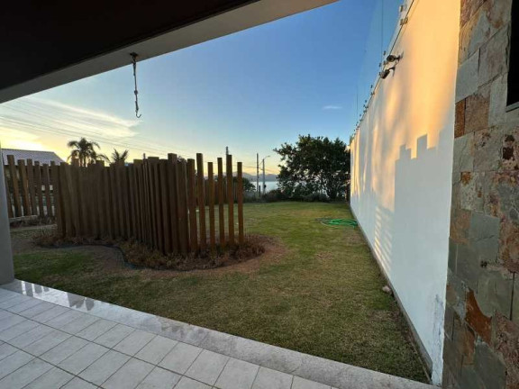 Imagem Imóvel com 3 Quartos à Venda,  em Vigia - Garopaba