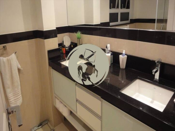 Imagem Apartamento com 4 Quartos à Venda, 250 m² em Boqueirao - Santos