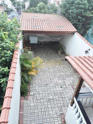 Imagem Casa com 3 Quartos à Venda, 205 m² em Vila Curuçá - Santo André
