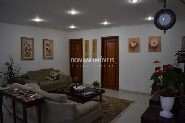 Imagem Imóvel com 32 Quartos à Venda, 800 m² em Região De Capivari - Campos Do Jordão Imagem Imóvel com 32 Quartos à Venda, 800 m² em Região De Capivari - Campos Do Jordão