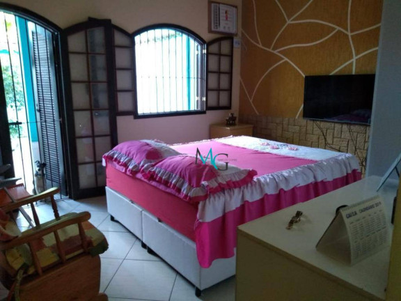 Imagem Casa com 4 Quartos à Venda, 250 m² em Campo Grande - Rio De Janeiro Imagem Casa com 4 Quartos à Venda, 250 m² em Campo Grande - Rio De Janeiro