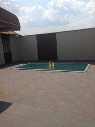 Imagem Sobrado com 3 Quartos à Venda, 198 m² em Jardim Presidente - Goiânia